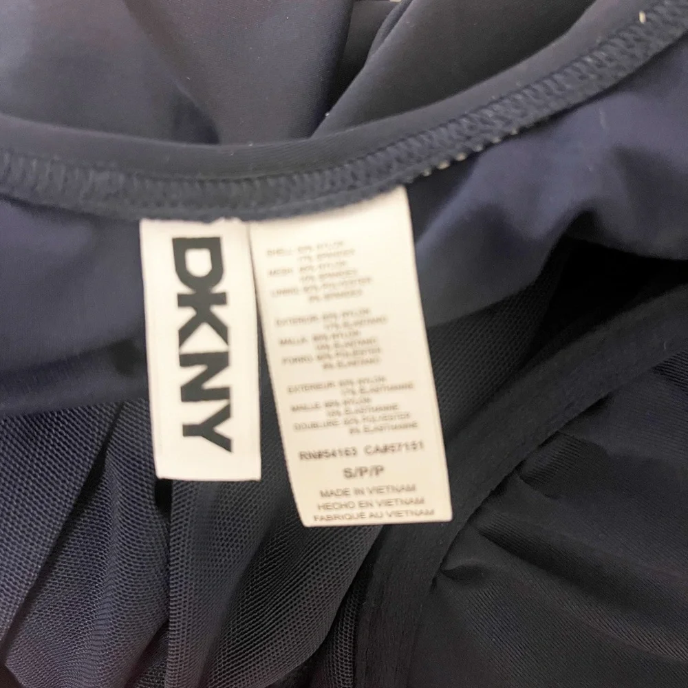Dkny Blue Ruffled One Piece Swimsuit V Neck Adjustable Strap Size Small NWT - Picture 8 of 11